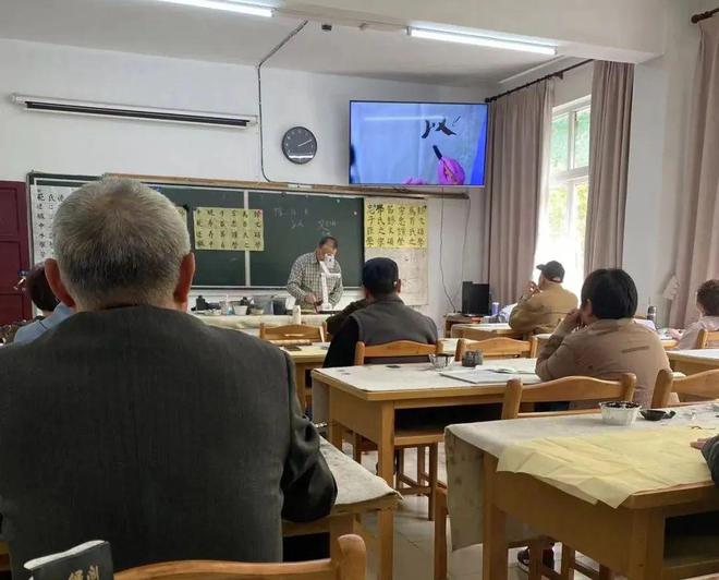 抛弃了双11爱上了“老年严选”AG凯发K8国际这届脆皮年轻人(图3)