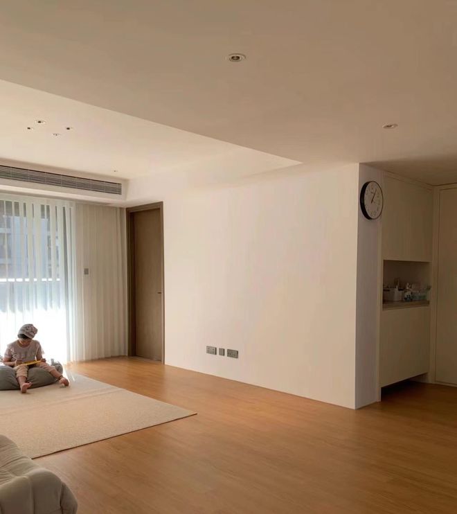 家务化装修走红全屋空无一物太干净了k8凯发网站浙江一80后阿姨因去(图12)